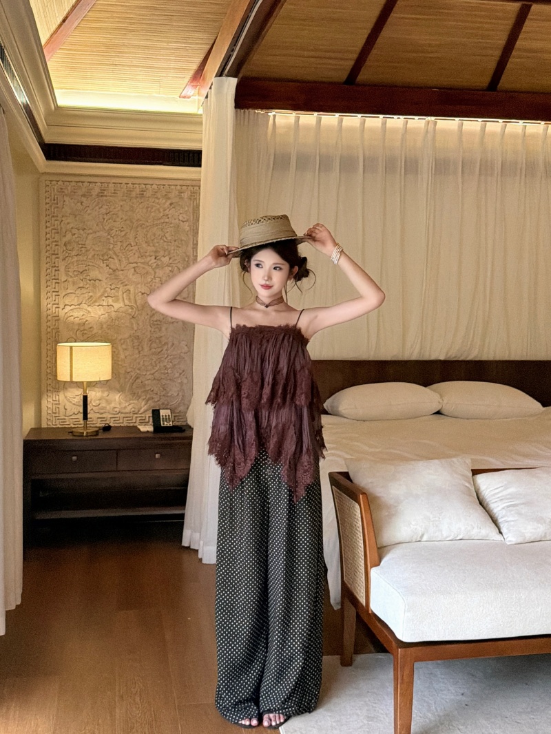Sexy Lace Camisole Tank Top Women Summer 2026 French Retro