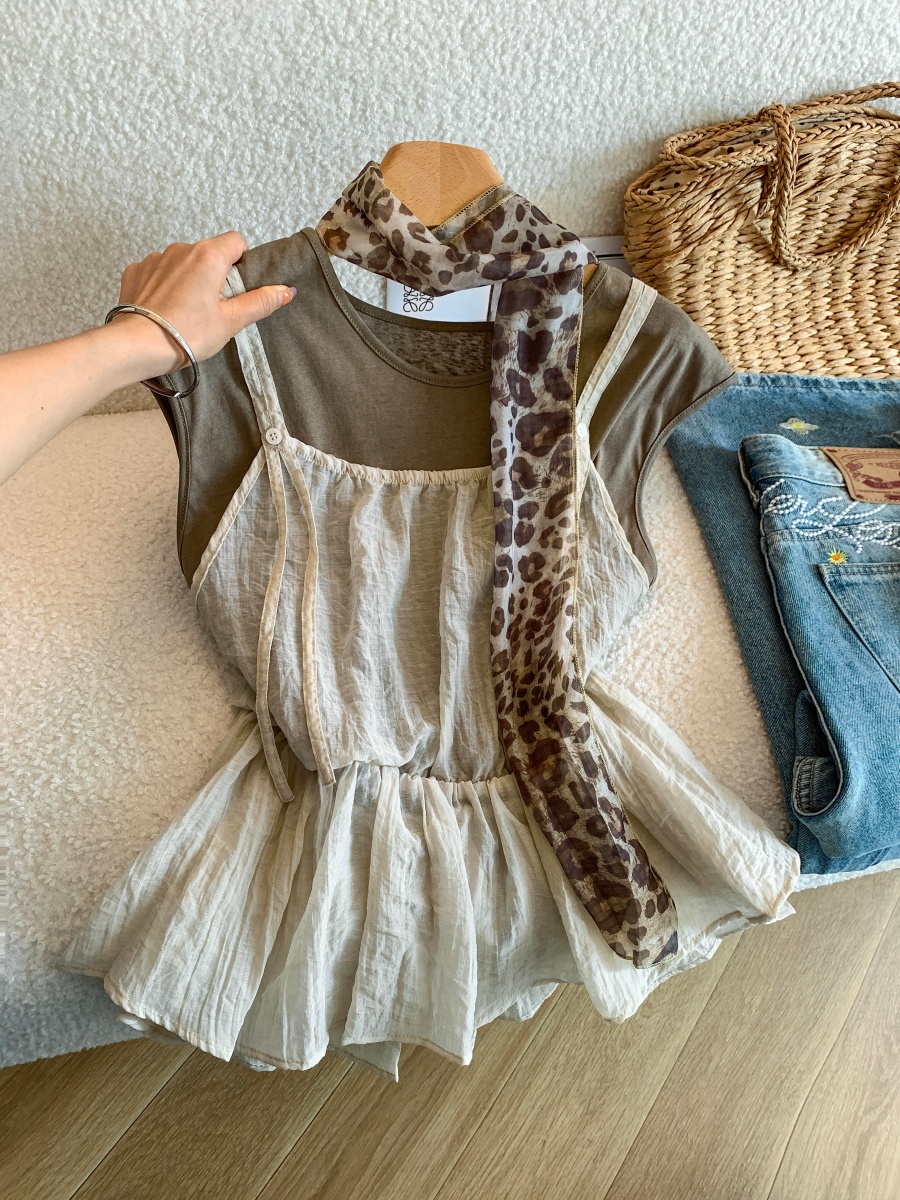 Women's Summer Two-Piece Set with Flutter Sleeve Top and Camisole - Style b65c32
