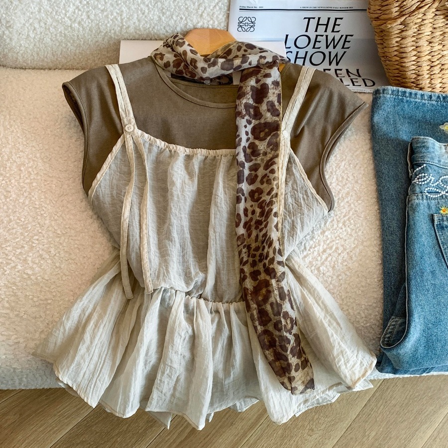 Women's Summer Two-Piece Set with Flutter Sleeve Top and Camisole - Style b65c32